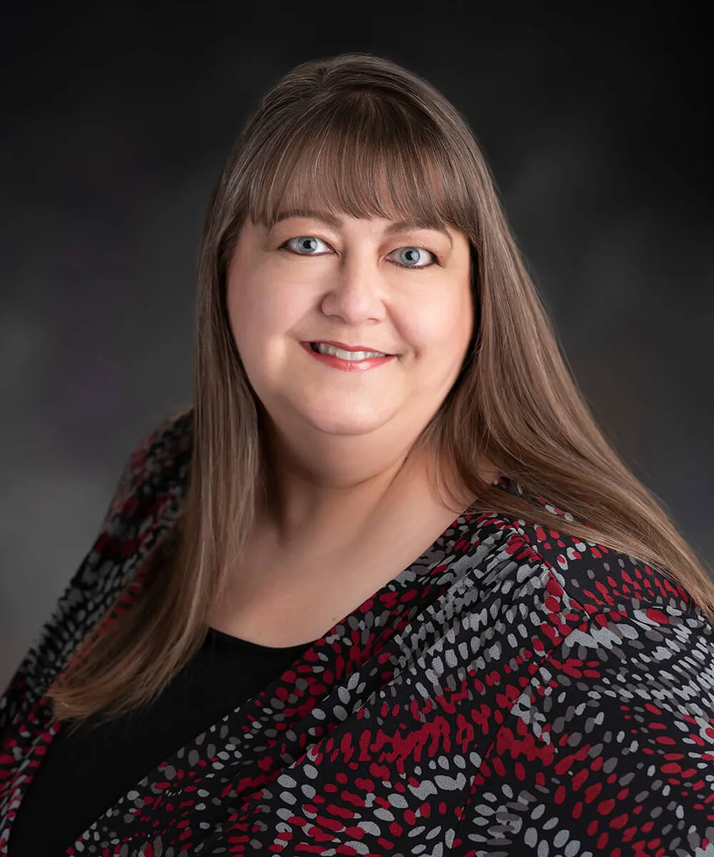 Amy Halstead headshot